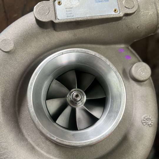 HOLSET HX35 ra bô 4 lổ